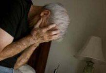 Perseguitavano pensionato con disagi psichici, 18 arresti tra cui 8 minori