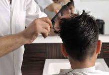 Barbiere si dedica ai bimbi autistici: “Non sono un eroe, ho solo adottato delle accortezze per loro. E’ bello vedere il sorriso dei bimbi e dei genitori”