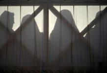 Accusano dolori addome, due suore incinte