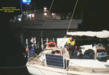 Calabria- Arrivati 31 migranti su barca a vela