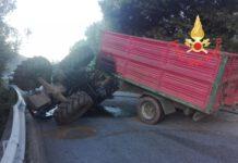 Trattore si ribalta- muore 24enne