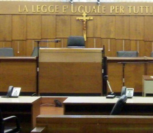 Giudice del tribunale di Cosenza aggredito