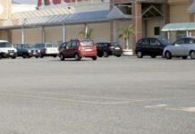 Rubano 17 bottiglie di liquore al centro commerciale- arrestate due rumene