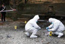 Bruciato vivo in auto, arrestata la moglie