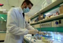 Incastrato dal dna, aveva commesso rapina ad uffici postali: arrestato 30enne