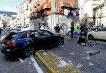 Poliziotto 37enne muore dopo aver sventato furto in banca- impatto violentissimo con auto in fuga dei malviventi