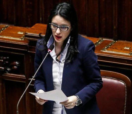 Il Pensiero Del Giorno. Offese alle ministre, ultima vittima Lucia Azzolina
