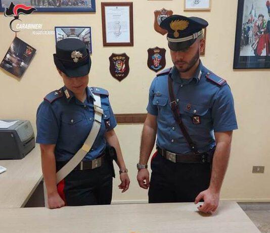 Cinquefrondi- 46enne trovato con marijuana nascosta in un cassetto della cucina