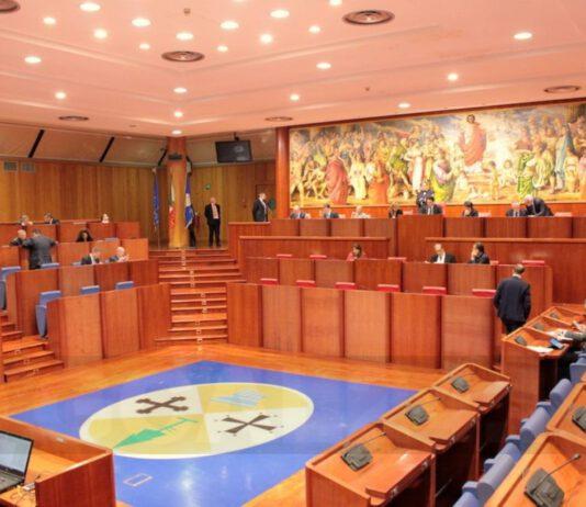 Melicchio M5S: “I politici regionali calabresi pensano solo al vitalizio”