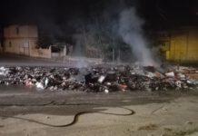 Incendiata discarica a Reggio Calabria