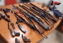 Arsenale in casa. Arrestata coppia