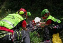 Limina- Cade in dirupo mentre raccoglie origano, soccorso 30enne