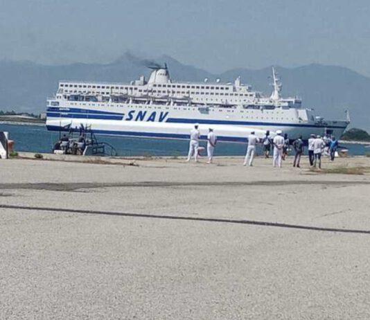 Calabria: Arrivata nave quarantena migranti