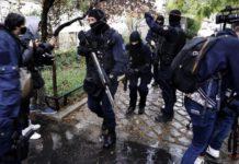 Attentato in Francia nei pressi ex sede Charlie Hebdo, 4 feriti