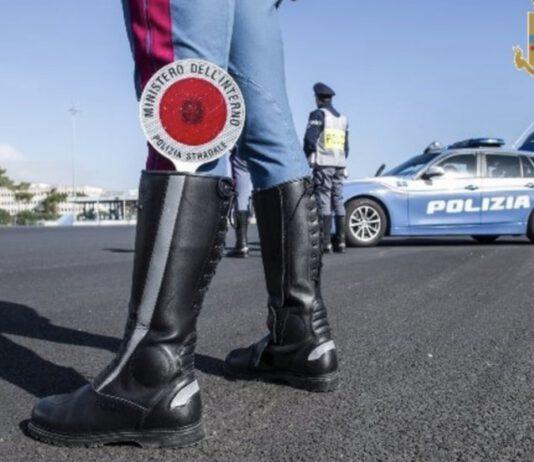Polizia scopre veicoli con contachilometri “taroccato”