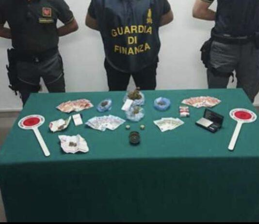 Sorpreso a spacciare davanti ad un oratorio, arrestato 31enne