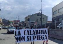 Zona rossa Calabria- prosegue la protesta a Gioia Tauro. Alle 19:00 ritrovo davanti all’ospedale
