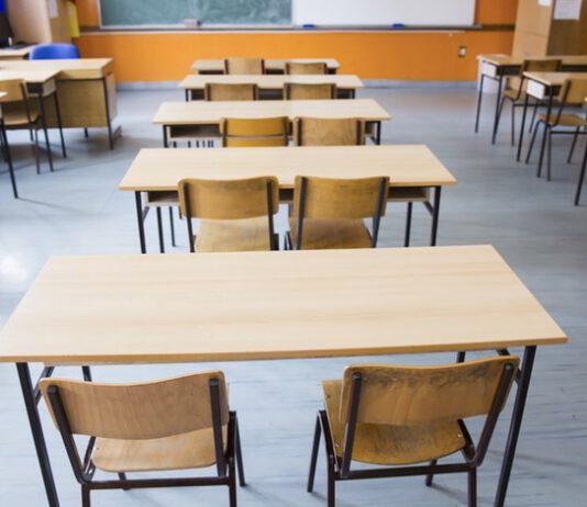 Scuole Calabria- Spirlì firma ordinanza: sospesa didattica in presenza