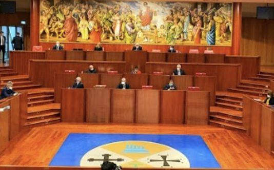 Il presidente Tallini convoca per sabato il Consiglio regionale con all’OdG “Calabria Zona Gialla”