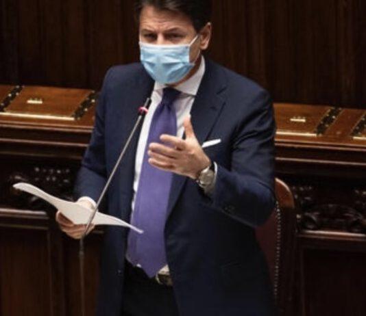 Conte su Natale: “Uno stato libero e democratico non puo’ entrare nelle case e dire quante persone siedono a tavolo”
