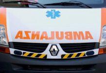 Bimbo con cranio fracassato trovato in un sacchetto in un cortile condominiale