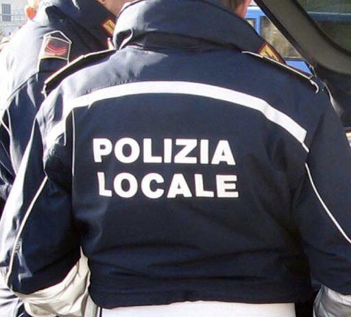 Palmi- positivo al COVID prendeva il sole su una panchina pubblica