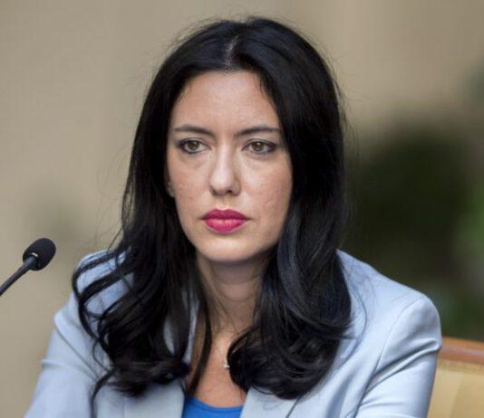 “Continuerò a battermi per tenere aperte le scuole”- le dichiarazioni dell’Azzolina