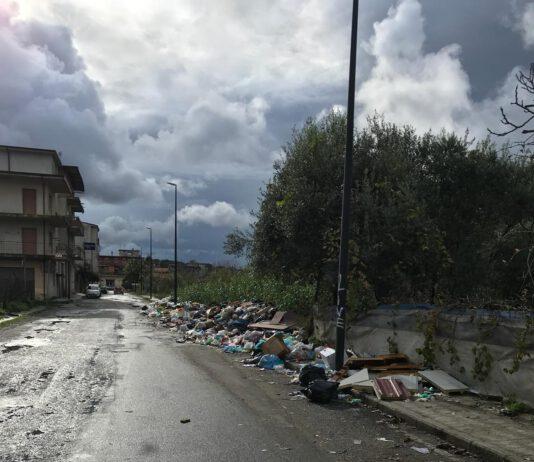 Rosarno l’opposizione attacca Idà: “Via Stazione discarica a cielo aperto”