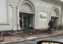 Rosarno incidente- auto finisce su vetrina negozio