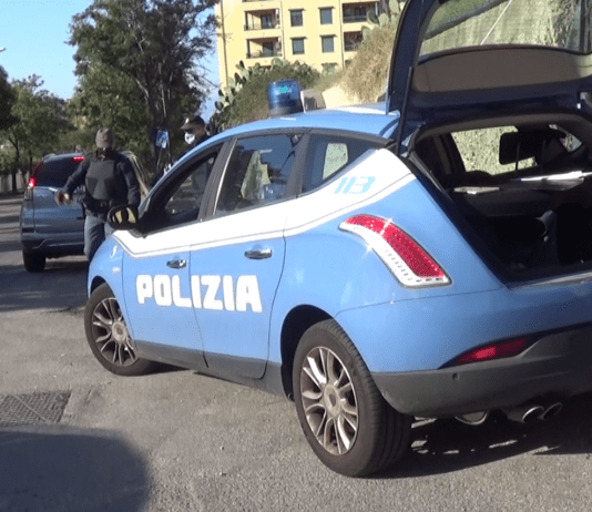 Reggio Calabria- Tenta di uccidere la madre colpendola con un’asse di legno: arrestato. In pericolo di vita la donna