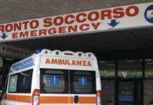 Bimbo di 2 anni ucciso a botte, la mamma non regge al dolore: ricoverata