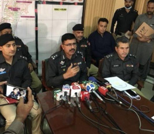 Pakistan: bimba di 4 anni violentata e strangolata