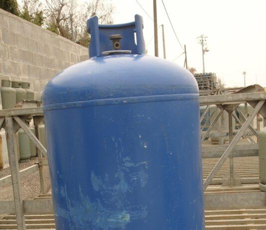 Laureana di Borrello- barricato in casa tenta di farsi esplodere con bombola di gas