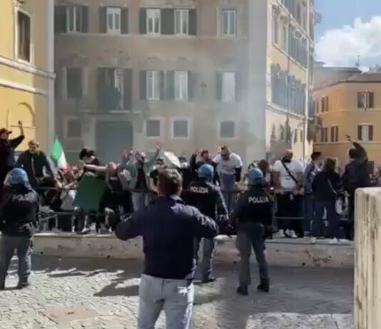 Protesta dei commercianti a Roma- tafferugli in piazza Montecitorio