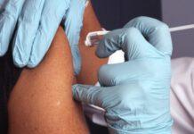 Vaccini, approvato l’utilizzo di Pfizer tra i 12 ed i 15 anni