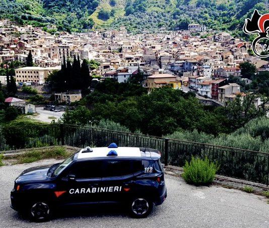 Trovato in possesso di marijuana e hashish- arrestato