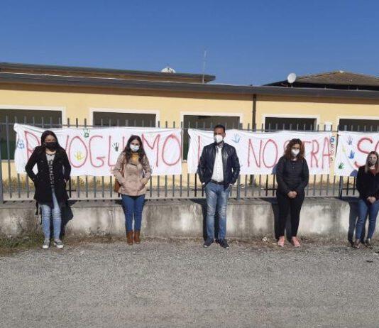 Rosarno- Le Mamme del Bosco applaudono il Commissario Reppucci