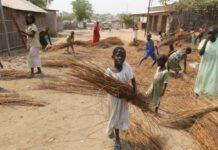 Niger, incendio scuola in capanne di paglia: morti 20 bambini