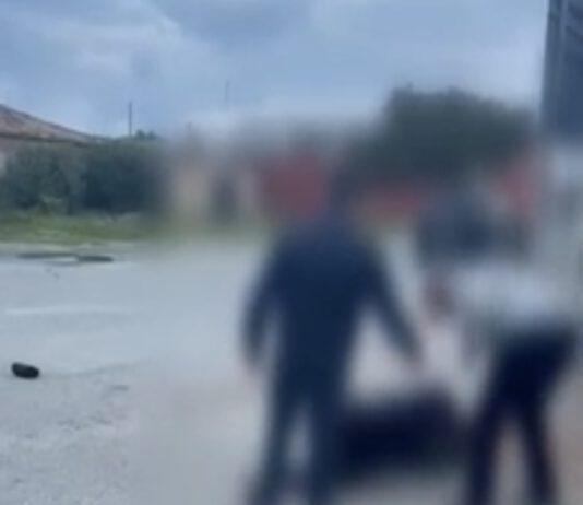 Brutale pestaggio a Vibo Valentia sotto occhi dei passanti – arrestato aggressore