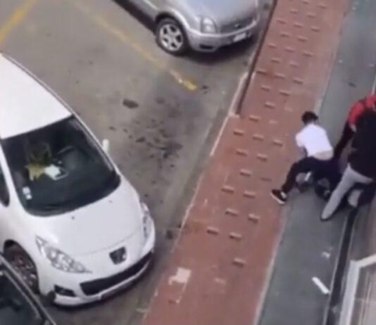 Picchiano migrante con spranghe – identificai aggressori, tra i 3 un 44enne di Palmi