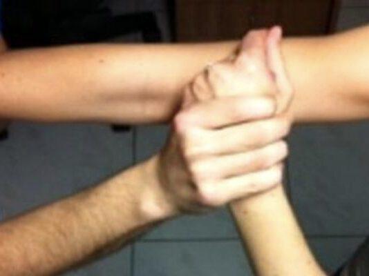 Picchia la compagna incinta sulla pancia – arrestato