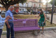 Il Comune di Gioia Tauro aderisce alla “Settimana delle Panchine Viola”. Riqualificata una Panchina a Piazza Duomo.