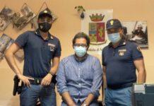 Agenti di polizia salvano uomo colpito da principio di infarto