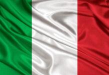 Ruba bandiera a bimbo – padre lo insegue e gli rompe una gamba