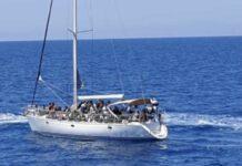 Sessanta migranti sbarcati nel porto di Roccella