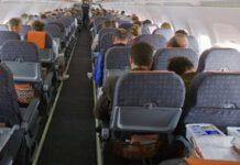 Colpita da arresto cardiaco su aereo – salvata da 5 medici a bordo