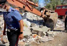 Sequestrata discarica rifiuti abusiva in azienda agricola