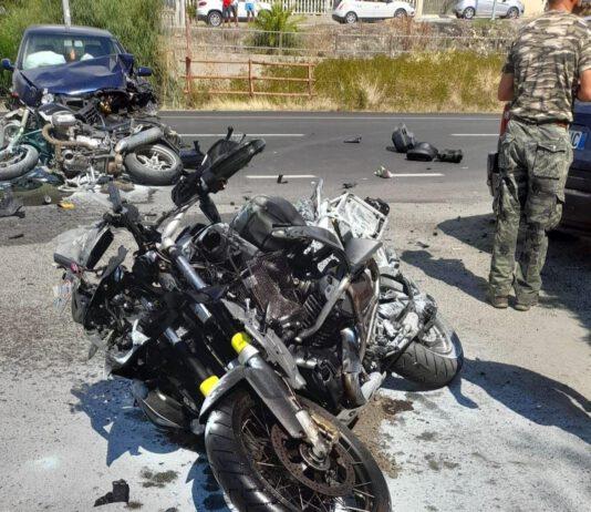 Incidente su Ss 106 muoiono marito e moglie