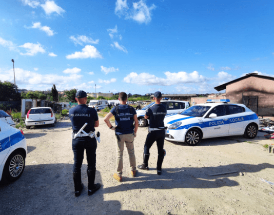 Rosarno – controlli della Polizia locale: sequestri e denunce
