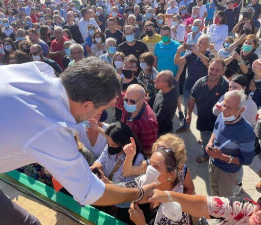 Lega – folla per accogliere Salvini in Calabria
